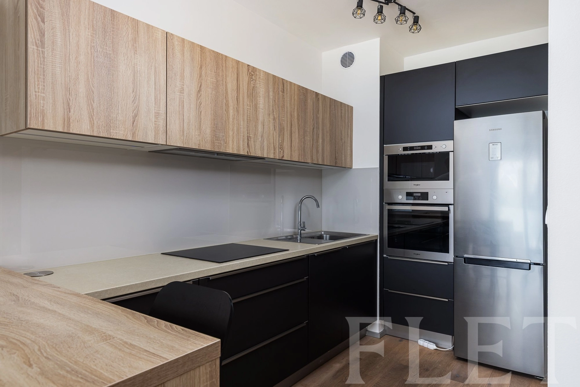 Pronájem bytu 2+kk 51 m² s garážovým stáním, Květnového vítězství, Praha 11 - Chodov