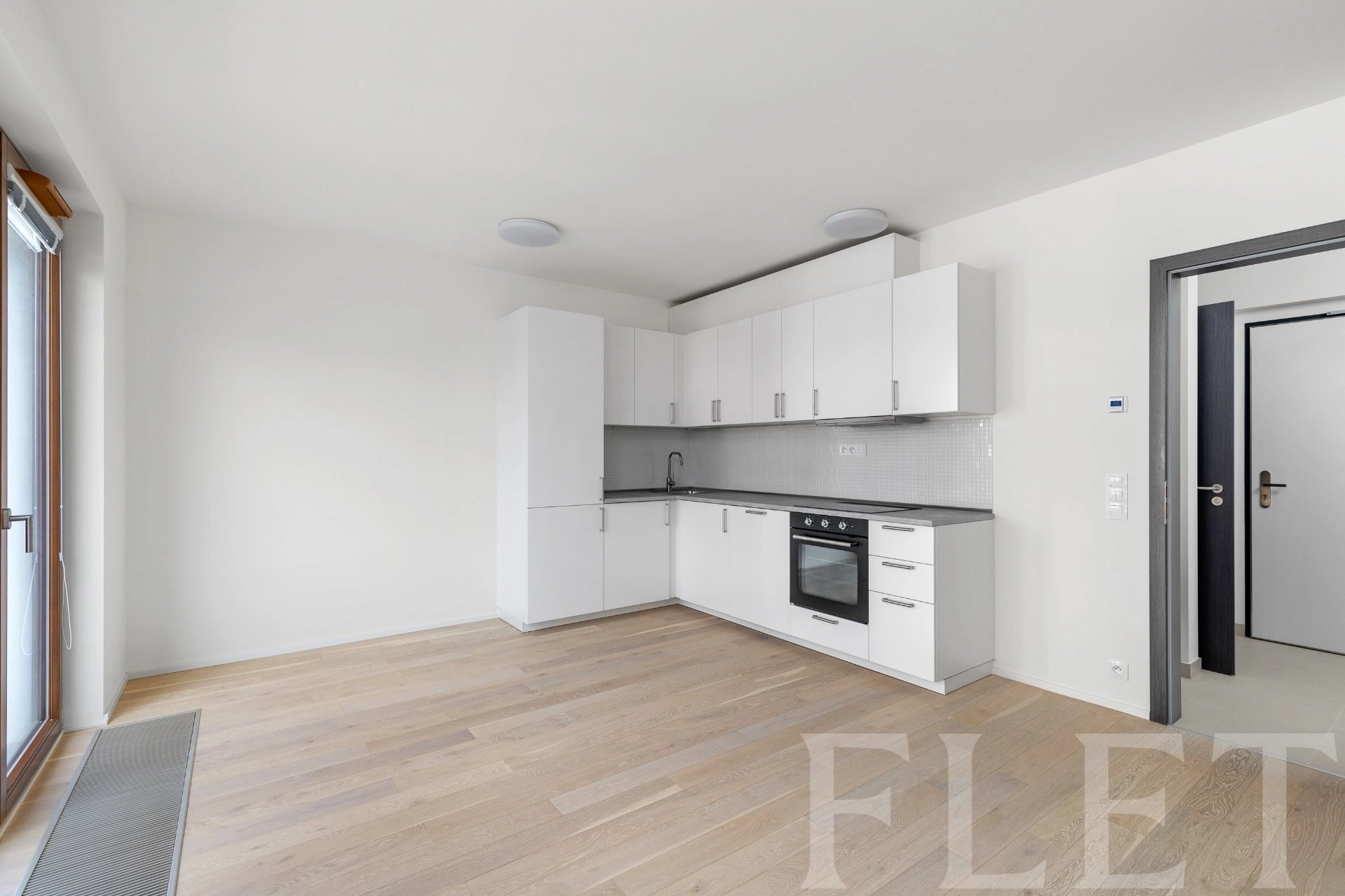 Pronájem, Byty 1+kk s garážovým stáním, 32 m² - Naskové, Praha 5 - Košíře