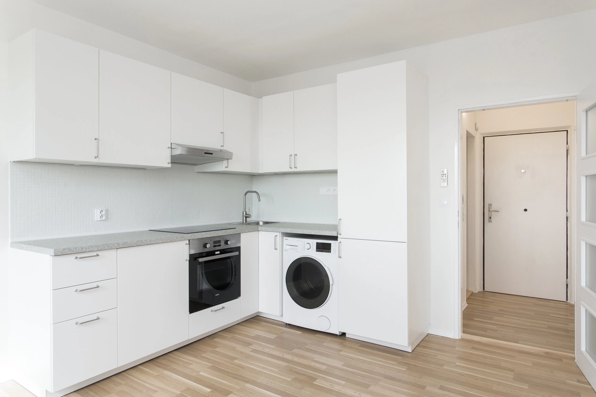 Prodej bytu 2+kk 39 m², Praha - Kamýk - ideální domov i skvělá investice