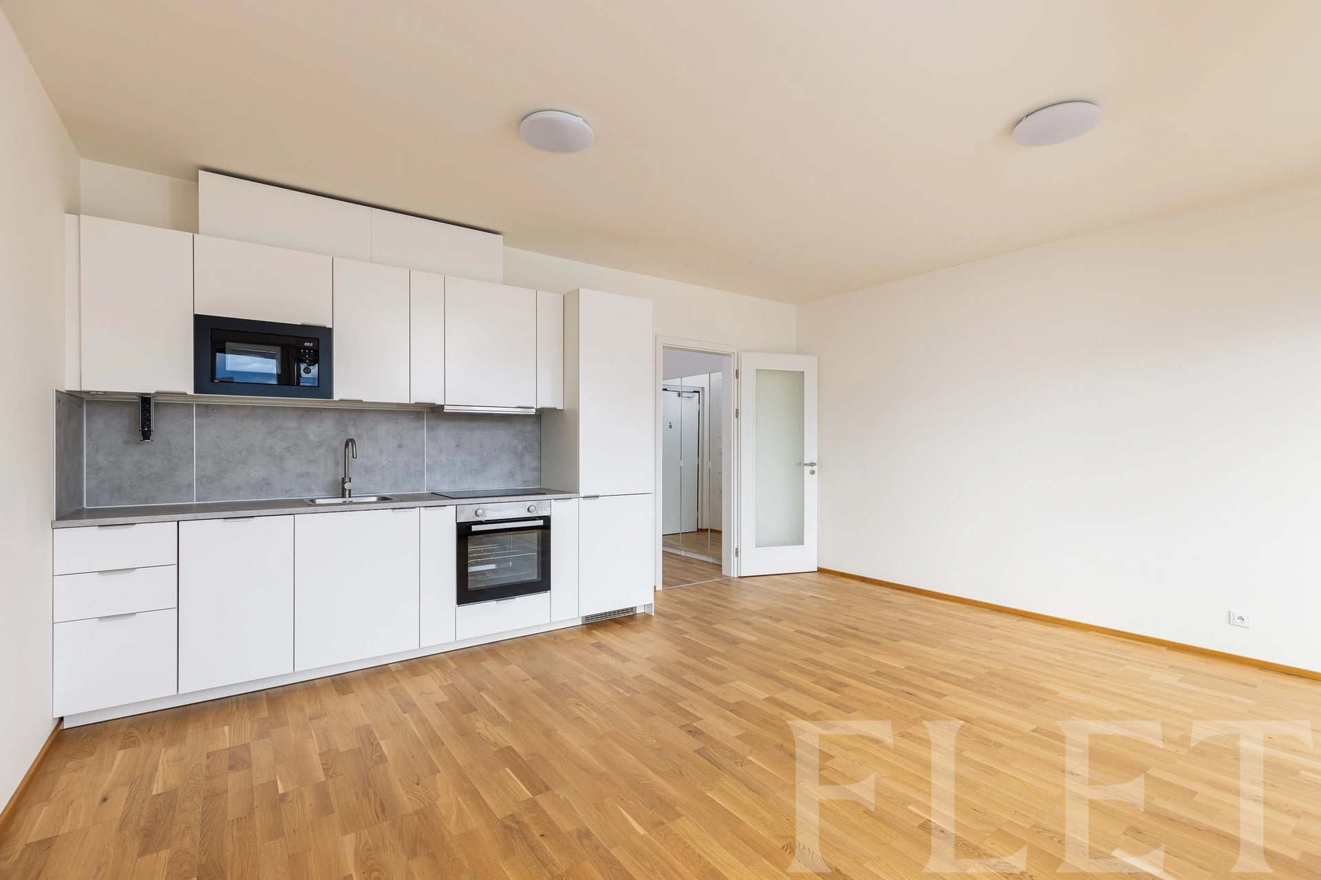 Pronájem bytu 1+kk 37 m² s balkónem, Fafkových, Praha 9 - Vysočany