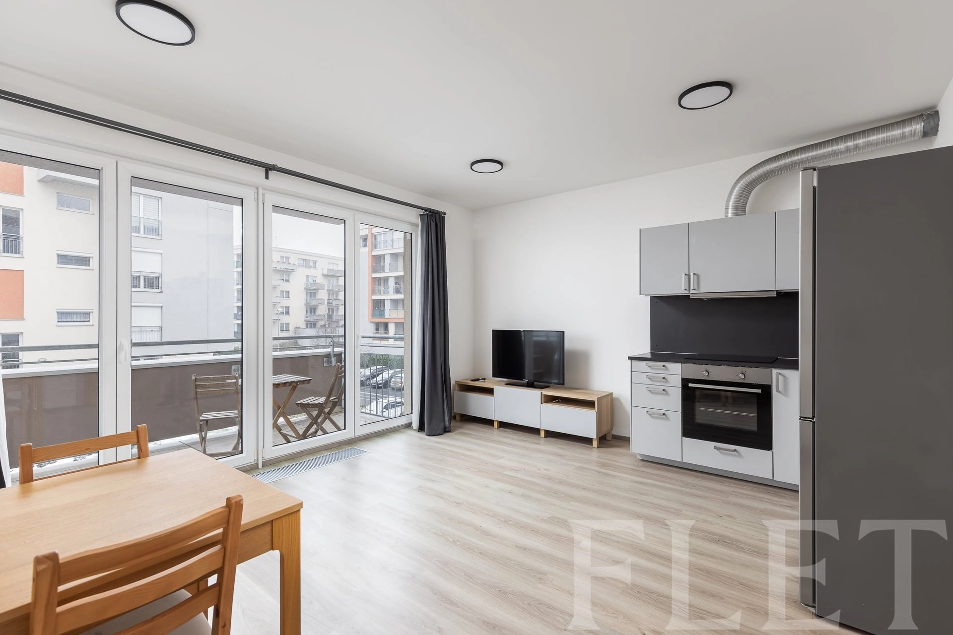 Pronájem bytu 1+kk 33 m² s balkónem, Toufarova, Praha 5 - Stodůlky