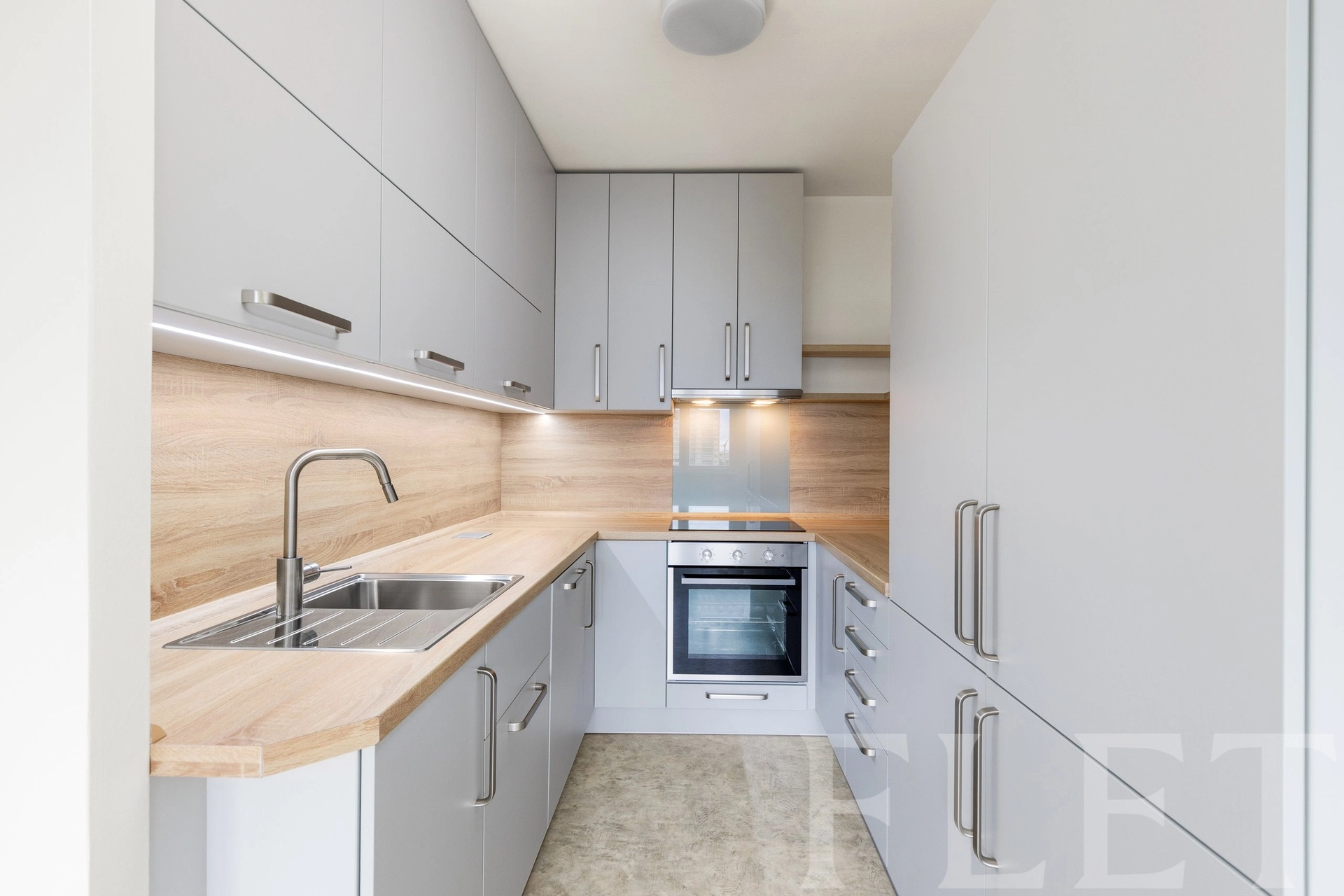 Pronájem, Byty 3+kk, 63 m² s lodžií - V Průčelí, Praha 11 - Chodov
