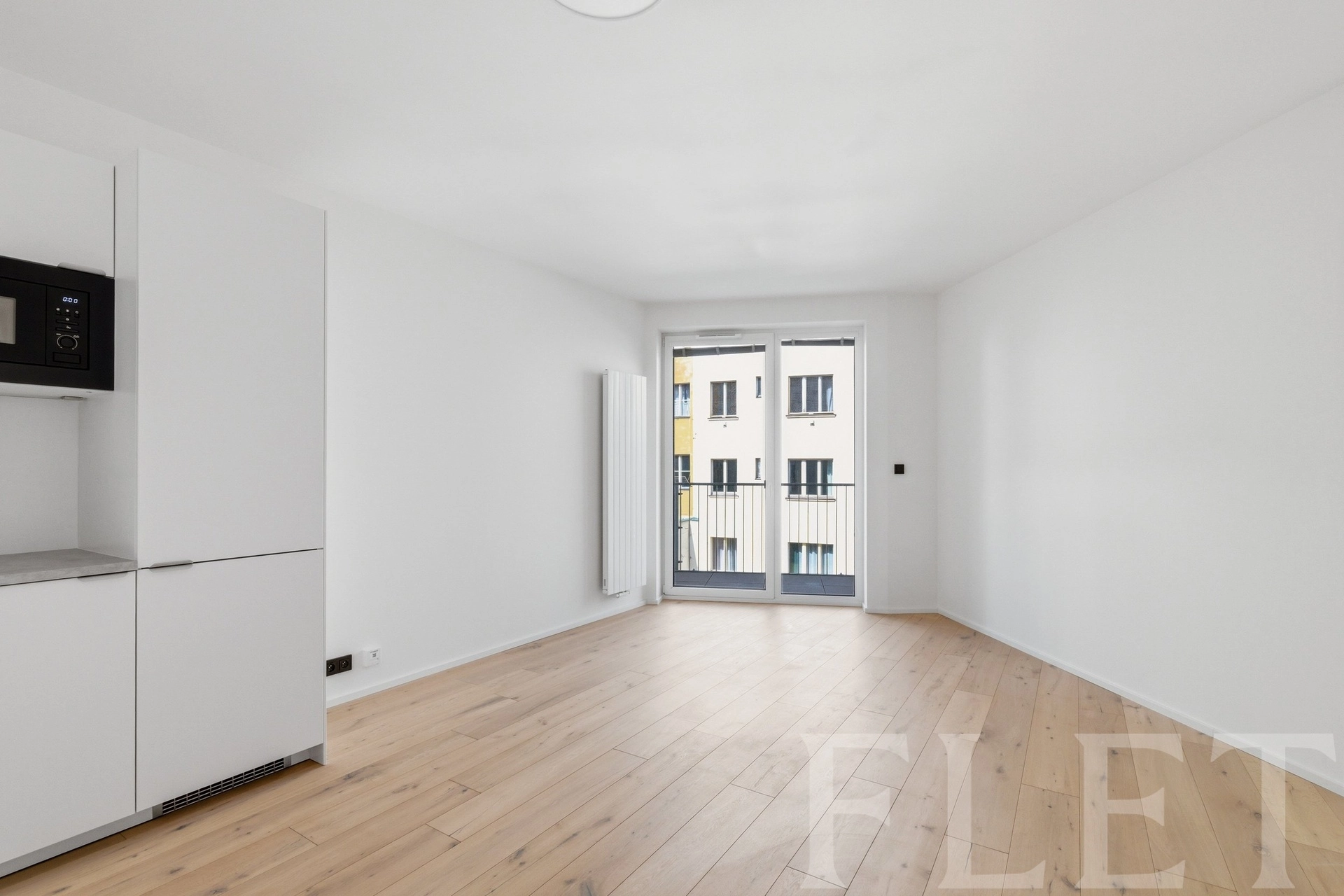 Pronájem bytu 1+kk 30 m², Krymská, Praha 10 - Vršovice