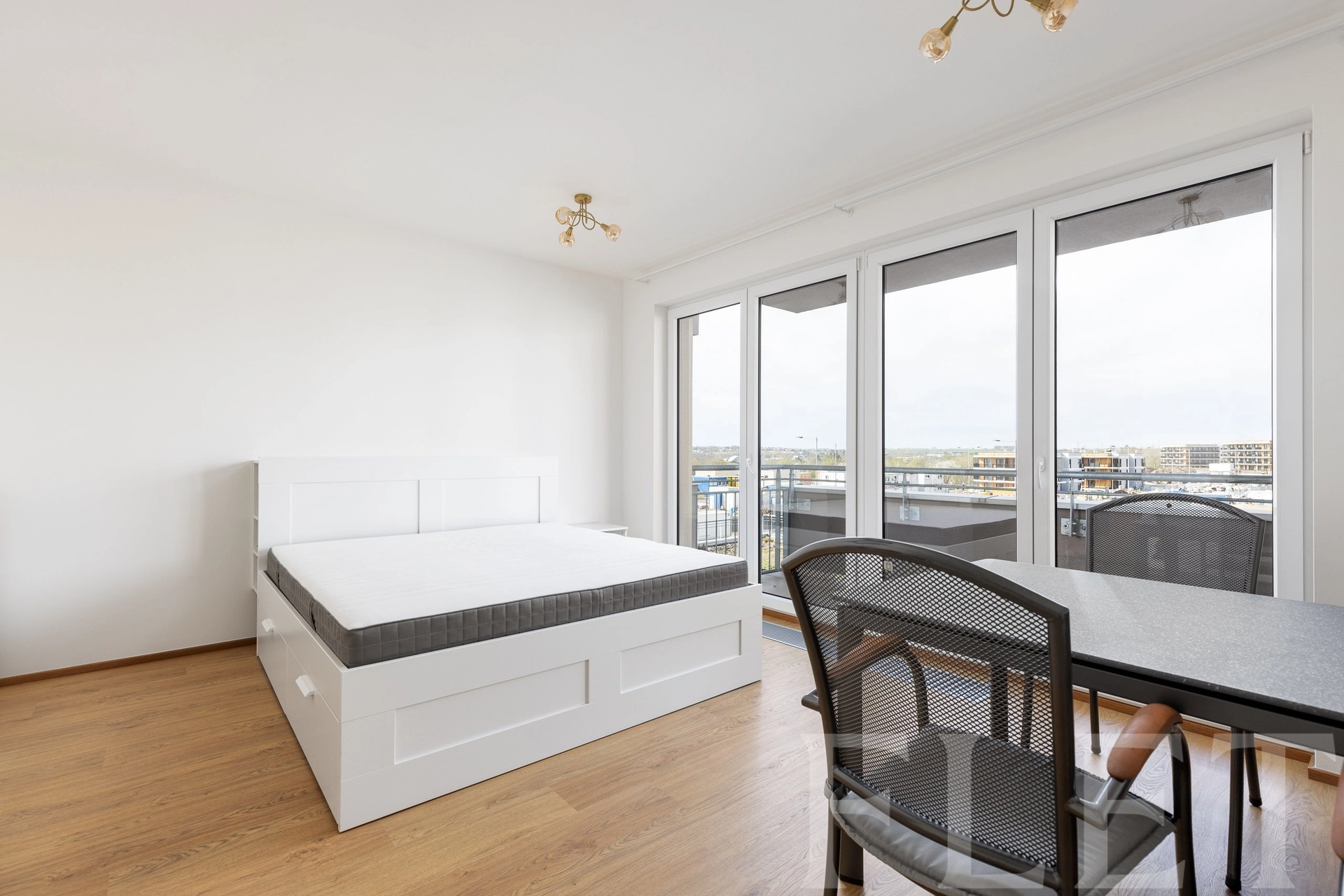 Pronájem byty 1+kk, 33 m² s balkónem - Toufarova, Praha 5 - Stodůlky