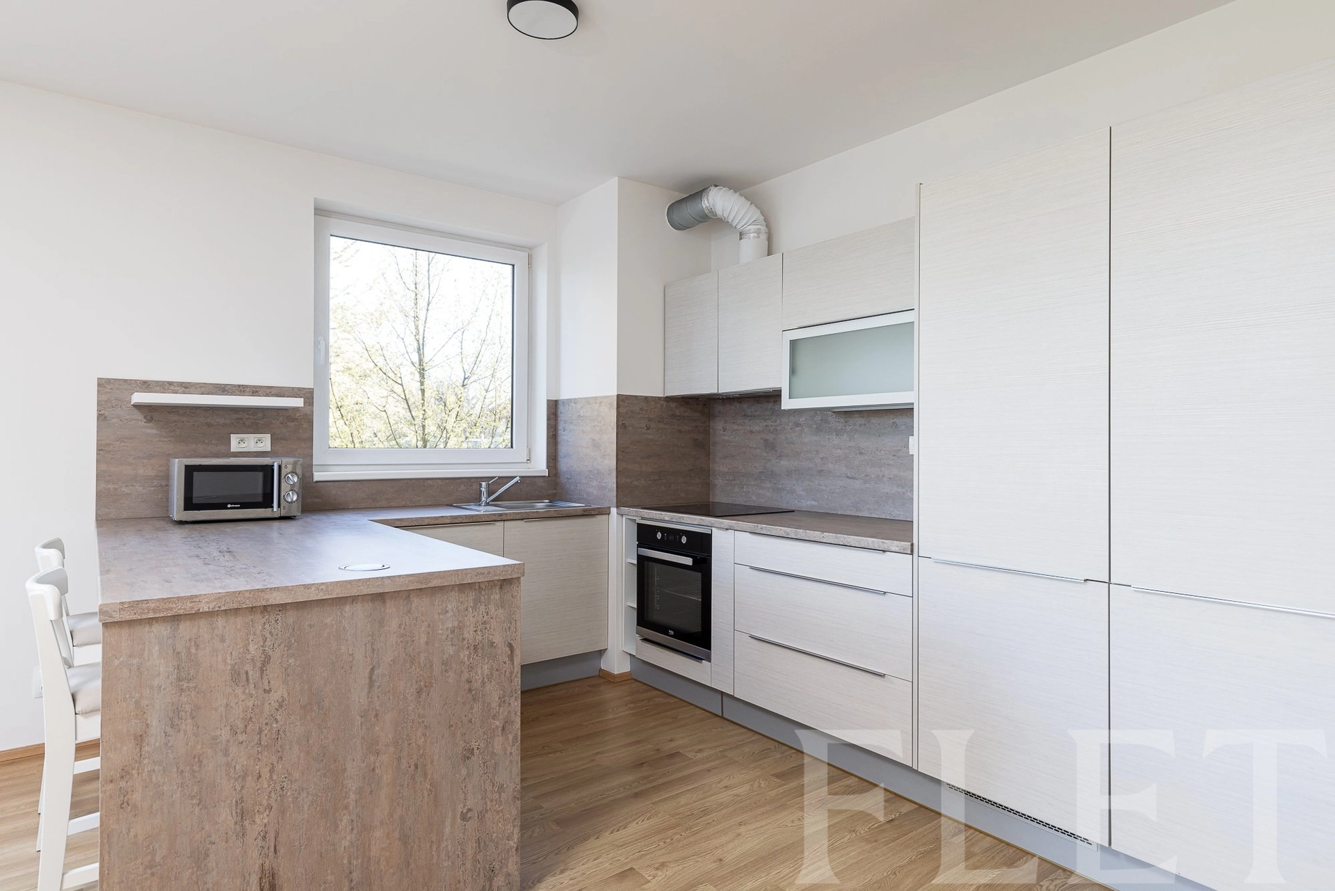 Pronájem bytu 2+kk 56 m², Hevlínská, Praha 5 - Zličín