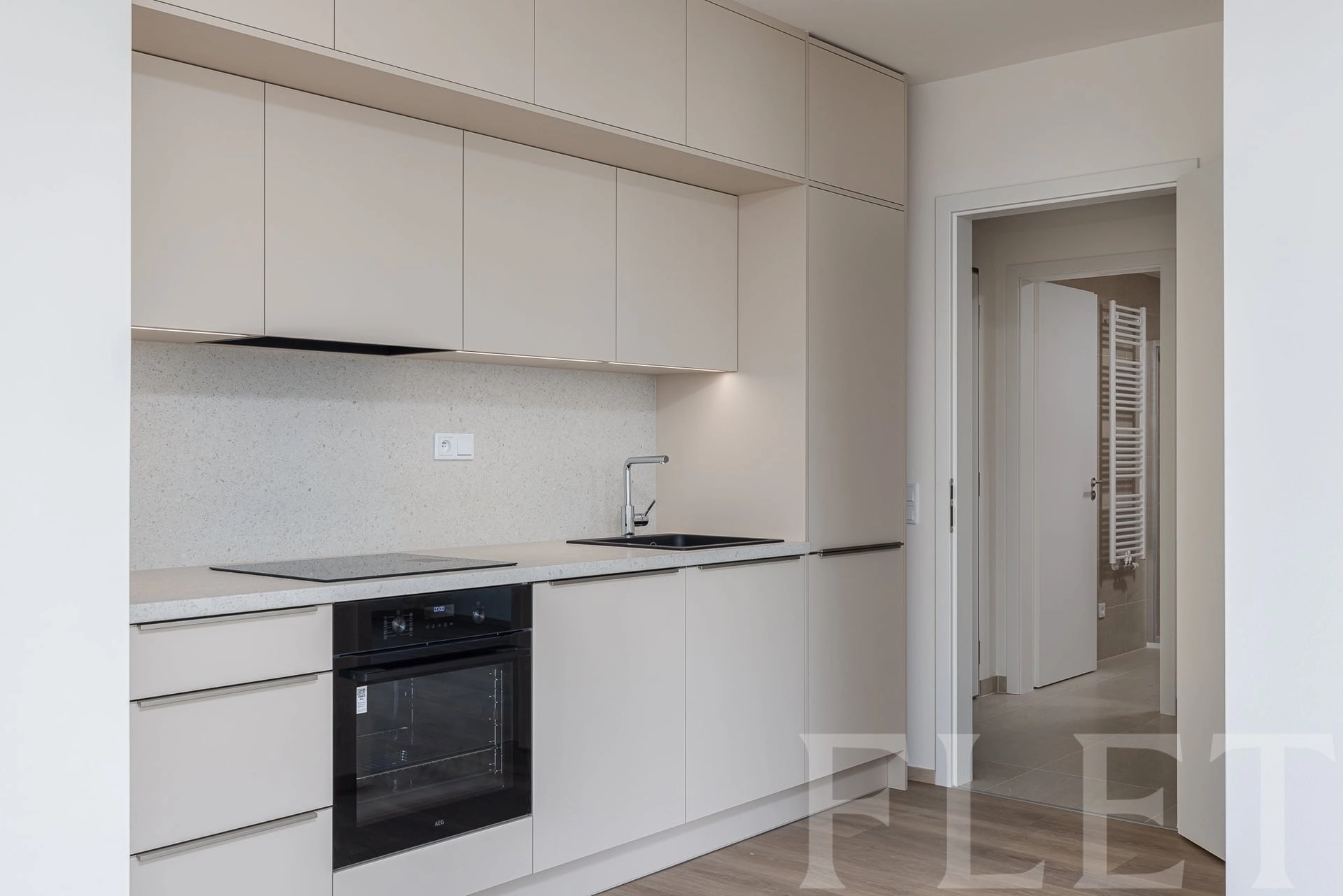 Pronájem bytu 2+kk 47 m², Hodkovická, Praha - Kamýk