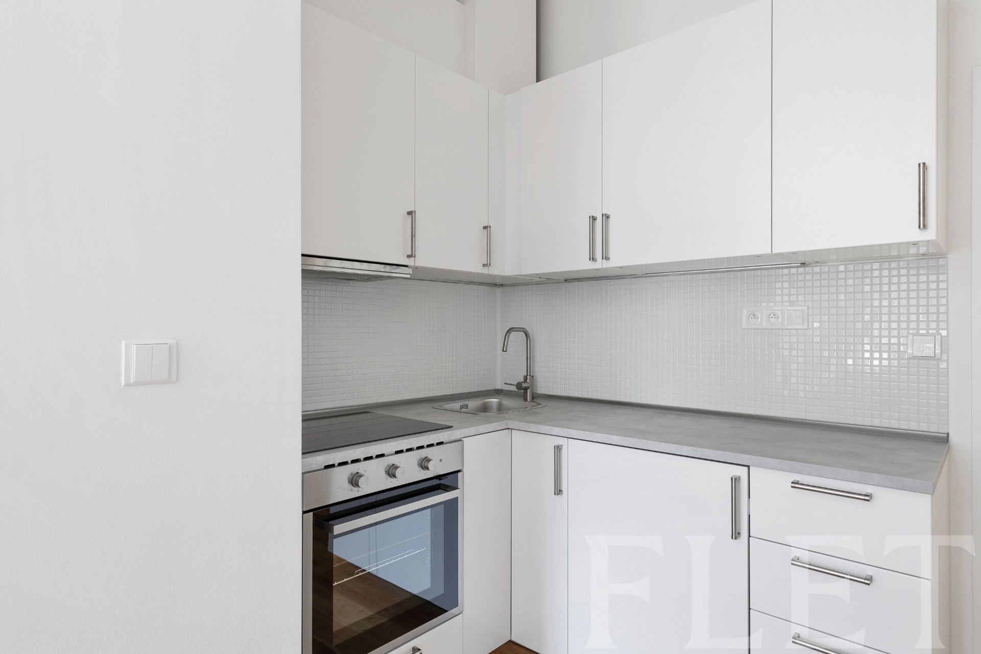 Pronájem, Byty 1+kk, 31 m² - Lumírova, Praha 2 - Nusle