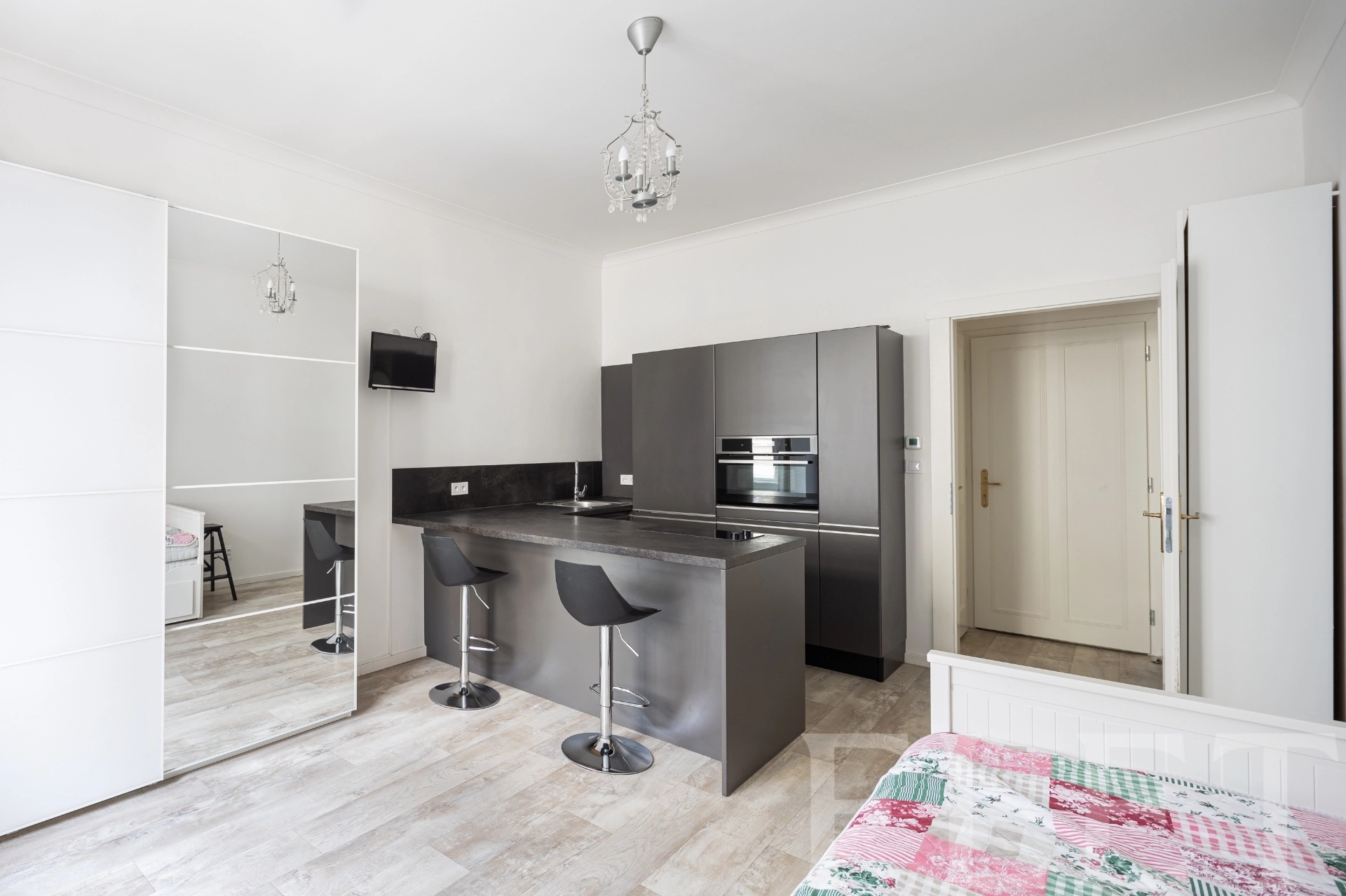 Pronájem, Byty 1+kk, 27 m² - Slavíkova, Praha 3 - Žižkov