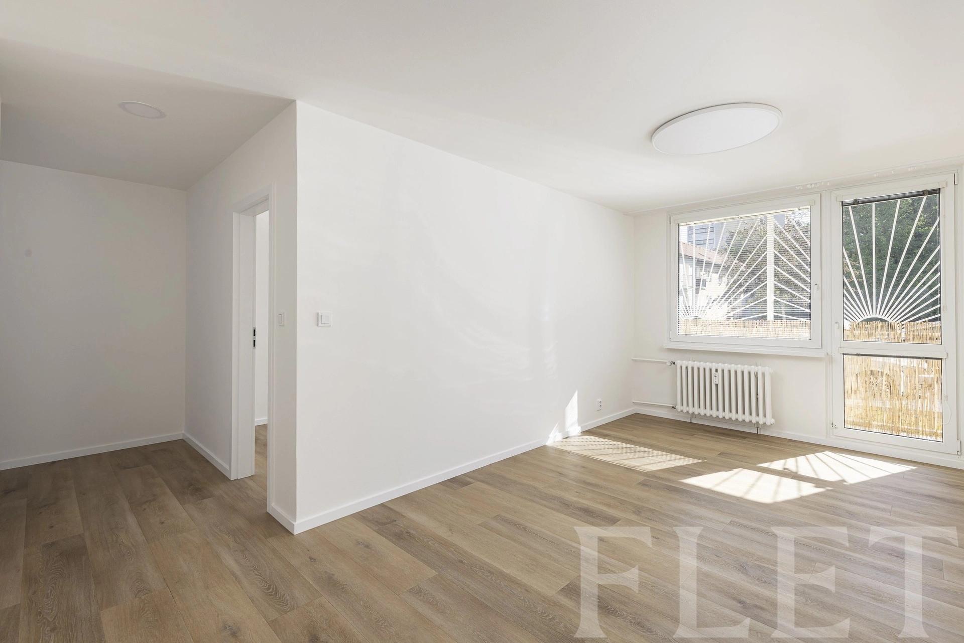 Pronájem bytu 2+kk 43 m², Krupná, Praha 12 - Komořany