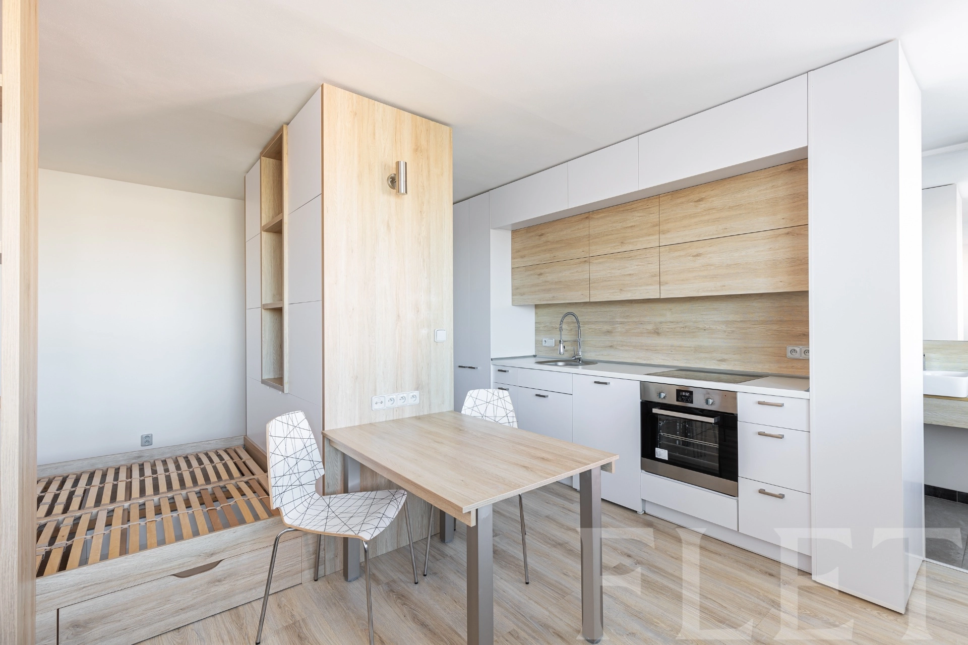 Pronájem, Byty 1+kk, 31 m² - Topolová, Praha 10 - Záběhlice