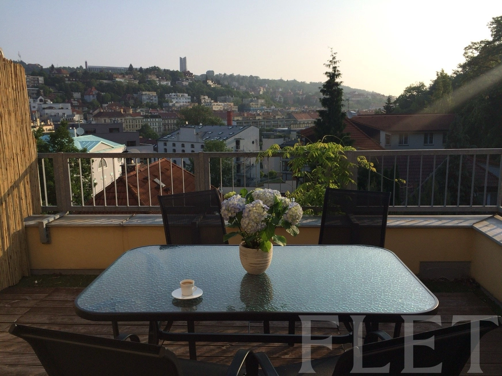 Prodej byty 2+kk, 58 m² a terasou a garážovým stáním - Na Popelce, Praha 5 - Smíchov