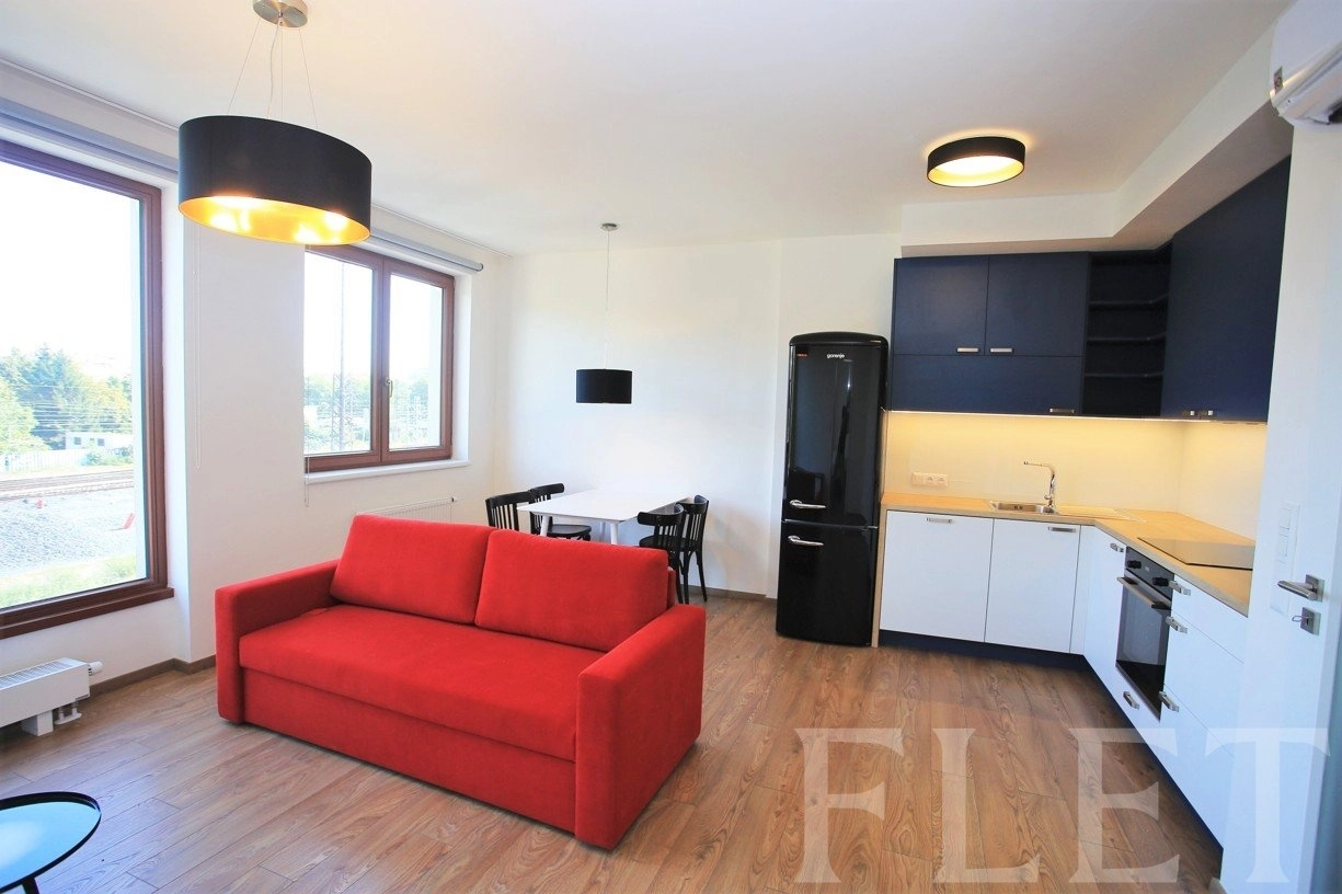 Pronájem bytu 2+kk 52 m², Ctiradova, Praha 4 - Nusle